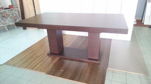 Stół rozkładany z forniru 1800/2600