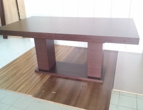 Stół rozkładany z forniru 1800/2600