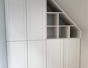 Zabudowa łazienki skos